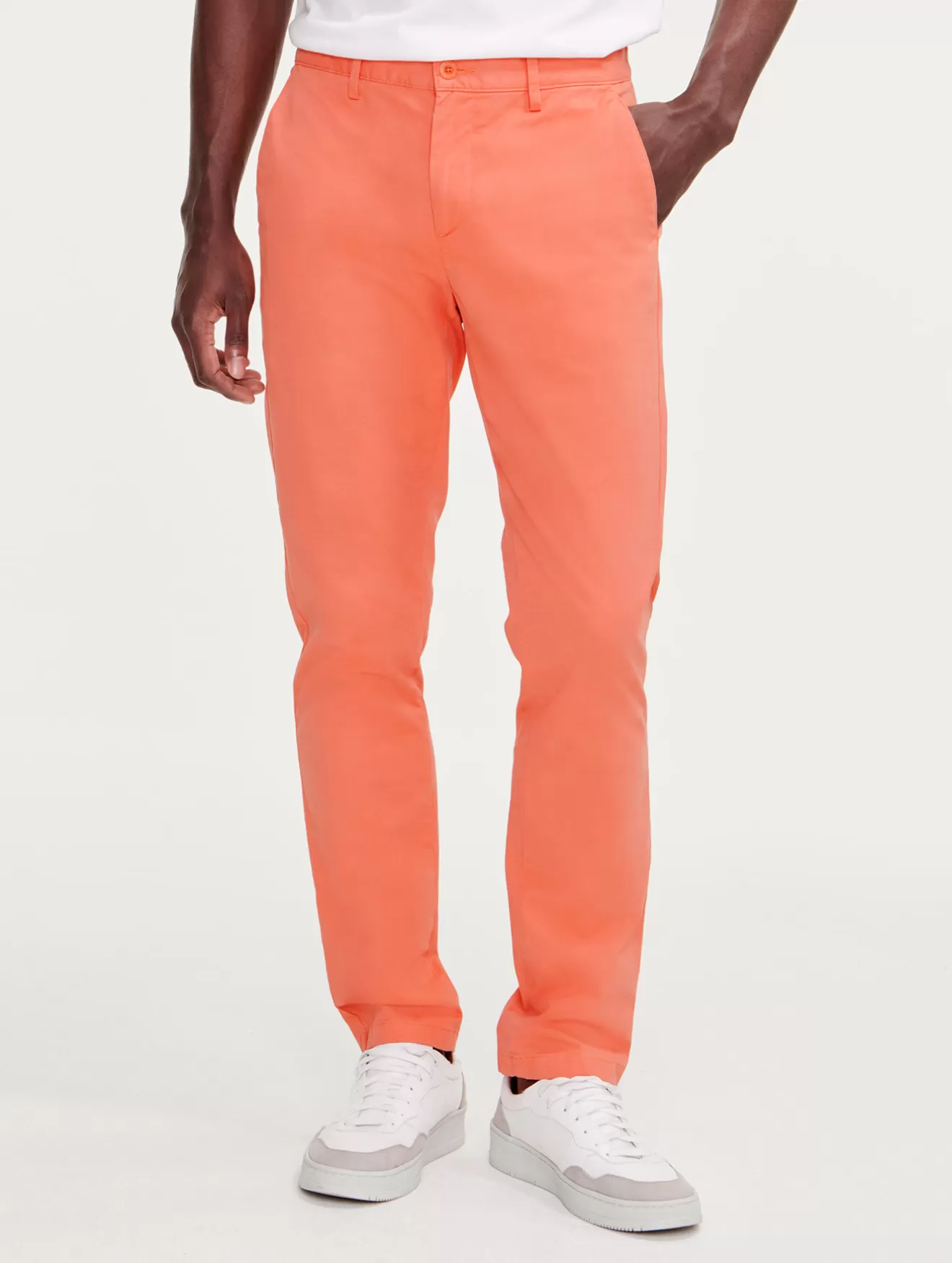 Shop Aigle Pantalon Chino Abricot